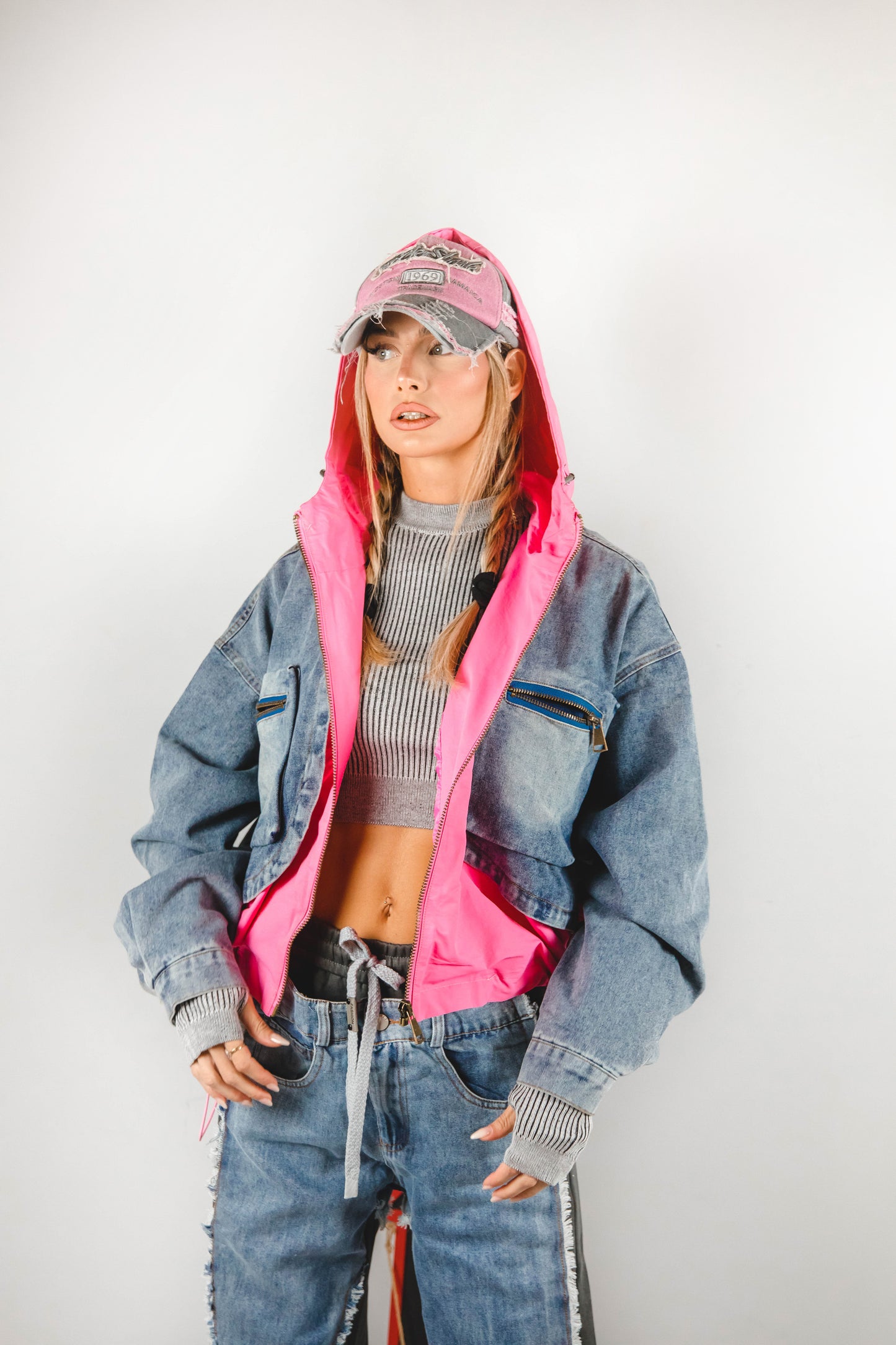 Giacca di jeans con cappuccio