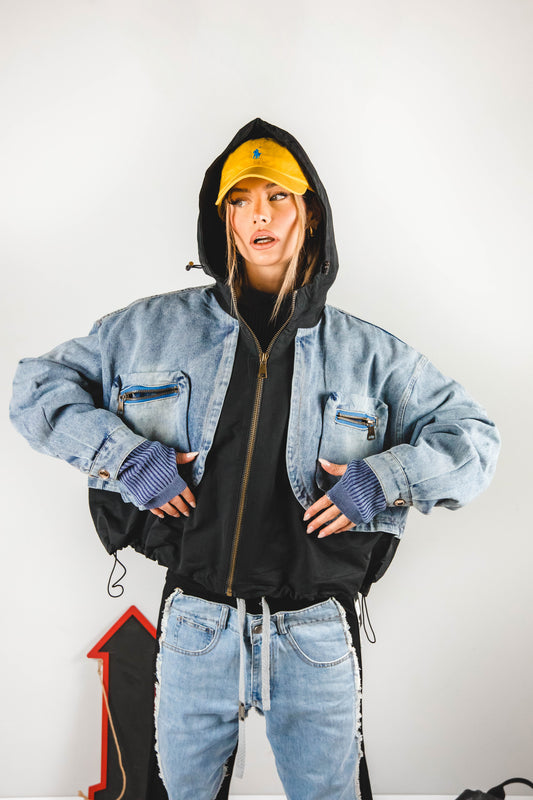 Giacca di jeans con cappuccio